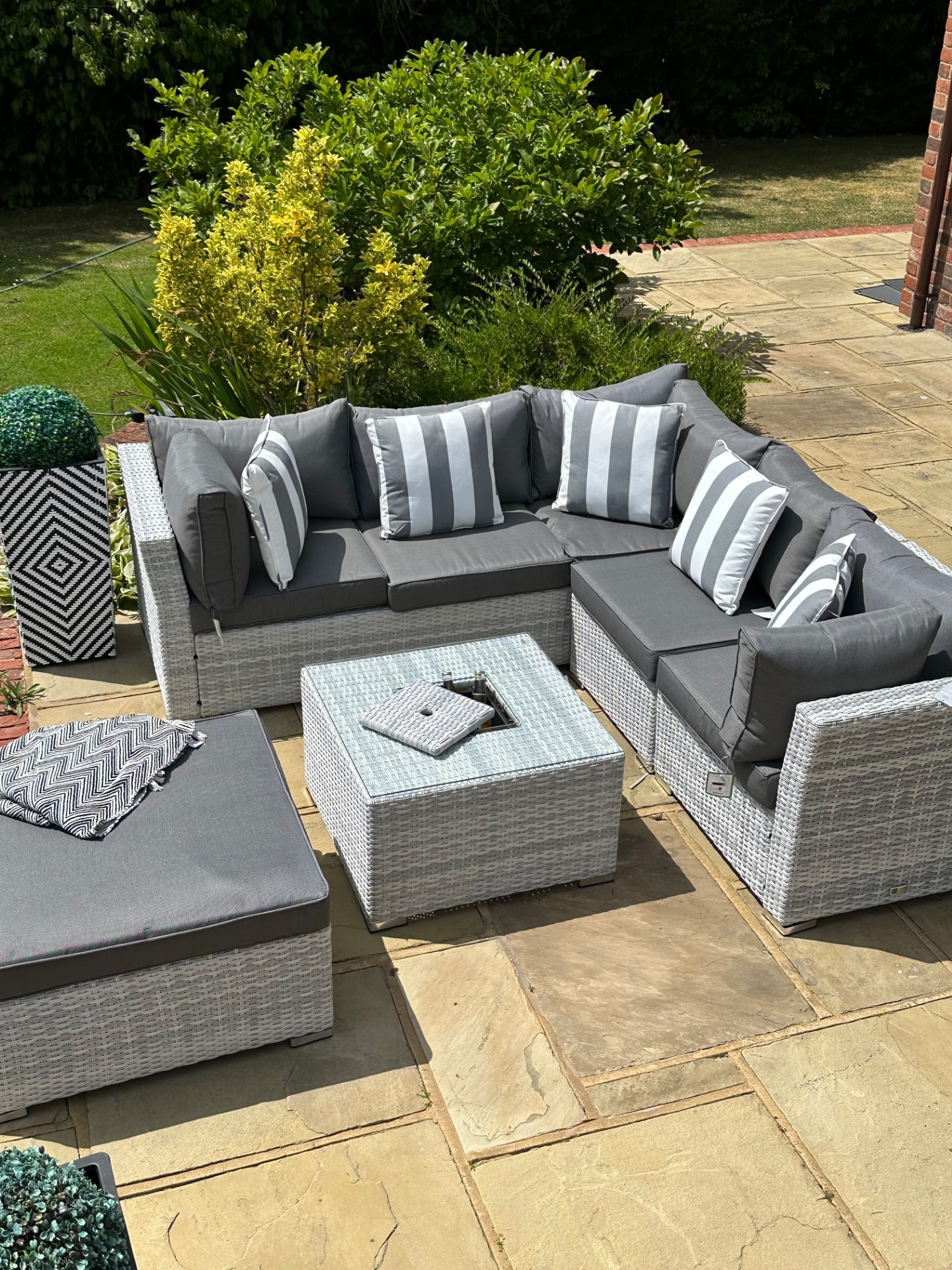 Corner sofa outlet patio set